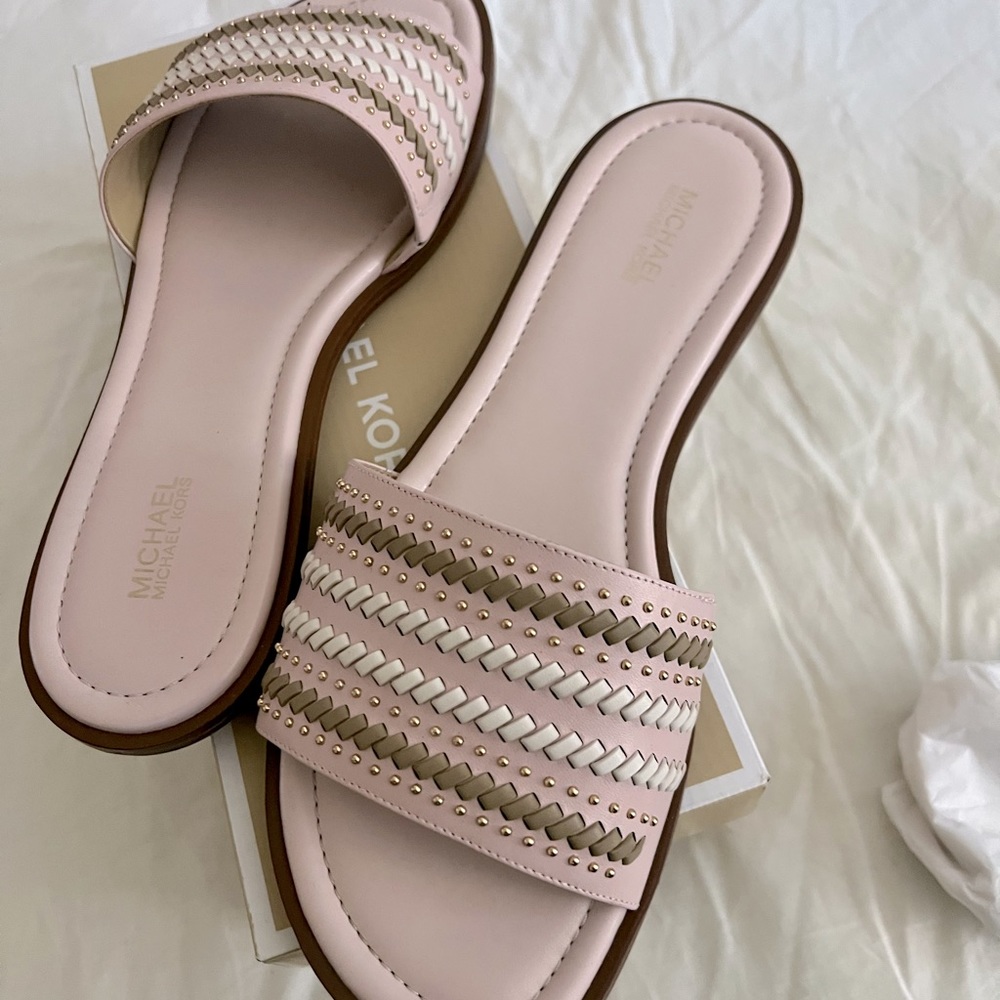 Michael Kors women’s sandals size 9m